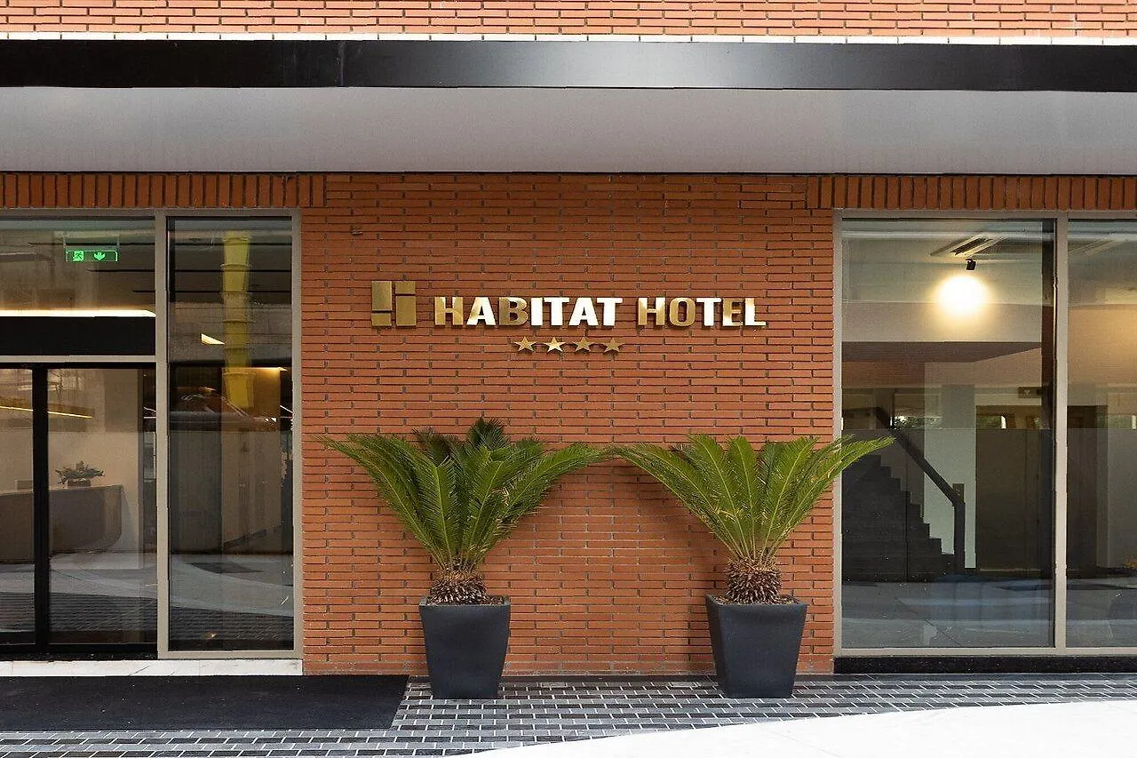 Habitat Hotel Tirana 4*,